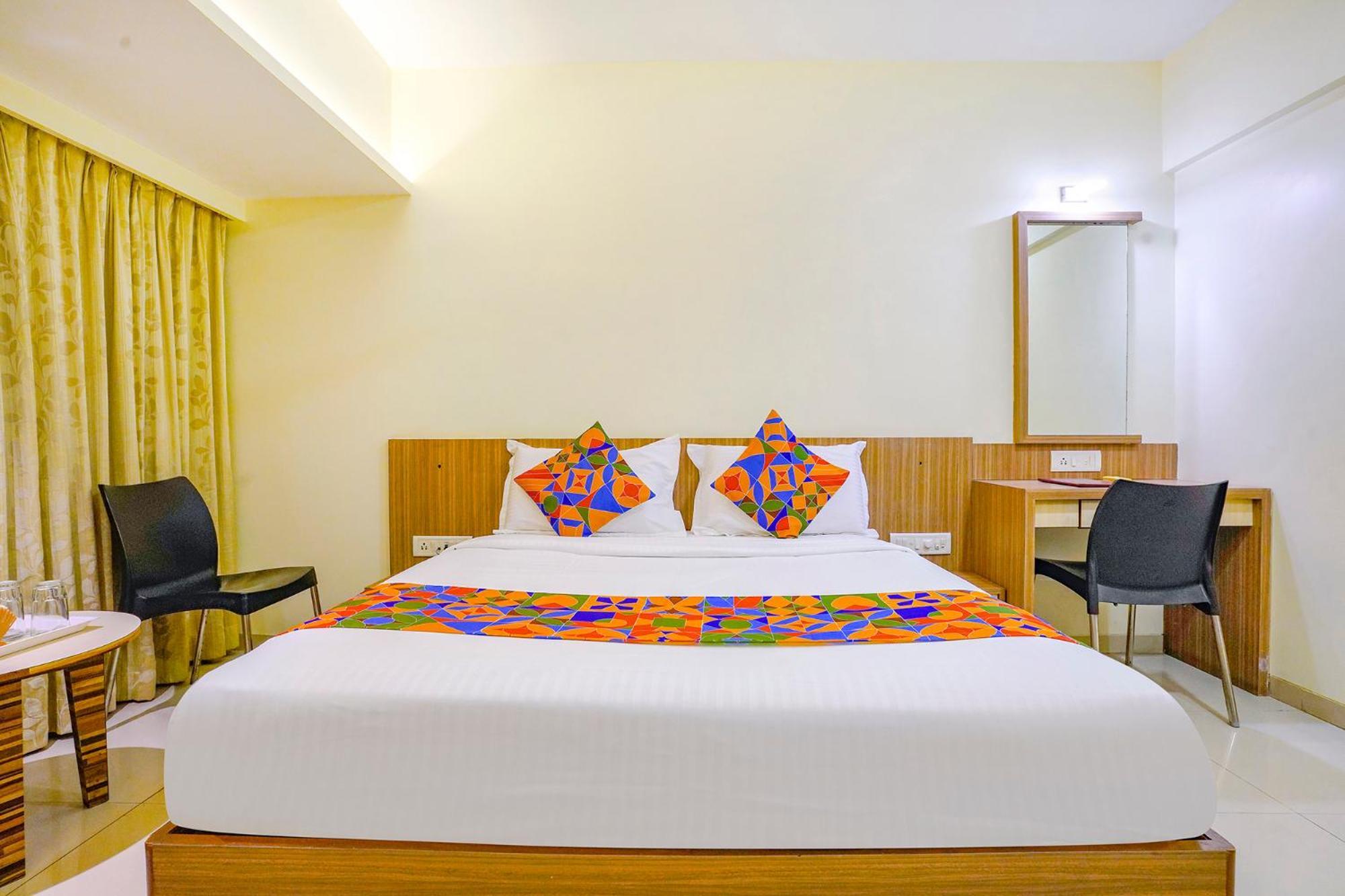 Fabexpress Kuber - Nr Apmc Vashi, Navi Mumbai Otel Dış mekan fotoğraf